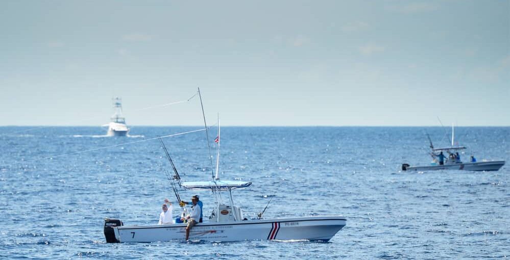 Southern Costa Rica fishing boats offshore